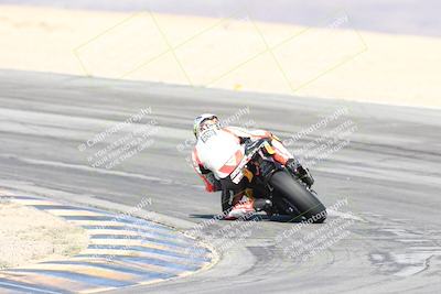 media/Nov-02-2025-CVMA (Sun) [[337aff29ab]]/Race 5-Amateur Formula Middleweight/